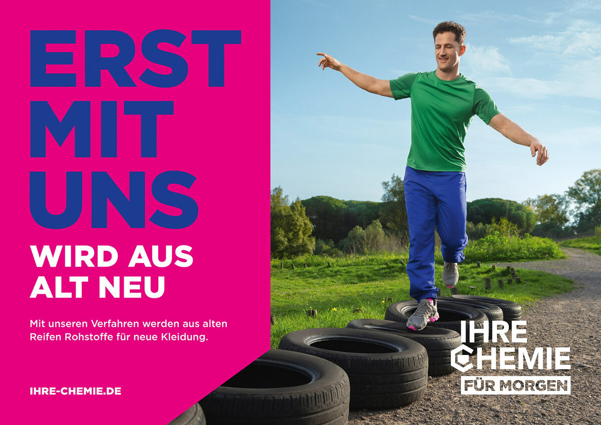 DARIUS RAMAZANI photographed the ‘CWFG - Ihre Chemie’ campaign for the agency Ballhaus West