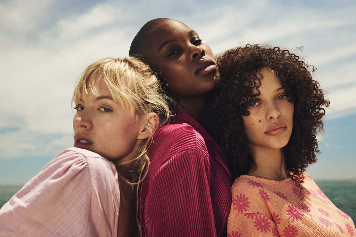 Made in Cape Town – <b>Saskia WEGNER c/o&nbsp;NERGER M&amp;O</b> photographs a beach editorial for the magazine <b>SELIN</b>