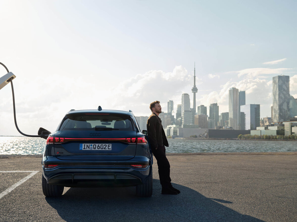 ‘Progress is more than you can see’ – the AUDI Q6 e-tron campaign with Hollywood star Chris Evans – photos by Manuel NAGEL c/o WILDFOX RUNNING