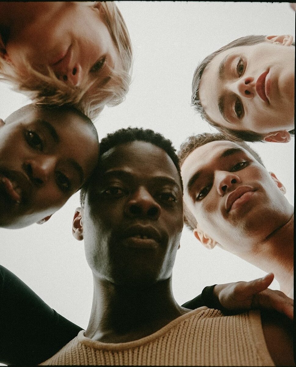 KRISTINA KORB Revisited : Nikk Martin & Tiana Lenz fotografierten für das LE MILE Magazin die Strecke 'Odyssey', drei Motive für Euch auf GoSee.News
