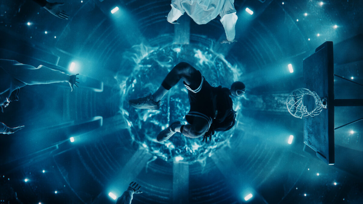<b>GoSee CREATIVES TO WATCH</b> : <b>PRESENCE</b> creates ads for two <b>SNIPES</b> brands and presents the <b>K1X </b><b>‘Outta This World’ campaign </b>complete with an alien apocalypse game, plus the relaunch of streetwear label<b> KARL KANI </b>