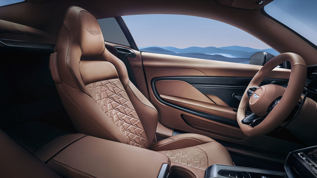 GoSee CREATIVES TO WATCH : <b>Marco Lemcke, Creative Director Art at Anomaly Berlin</b>, presents the <b>ASTON MARTIN ‘Veni. Vidi. Vanquish.’</b> campaign in an interview on GoSee