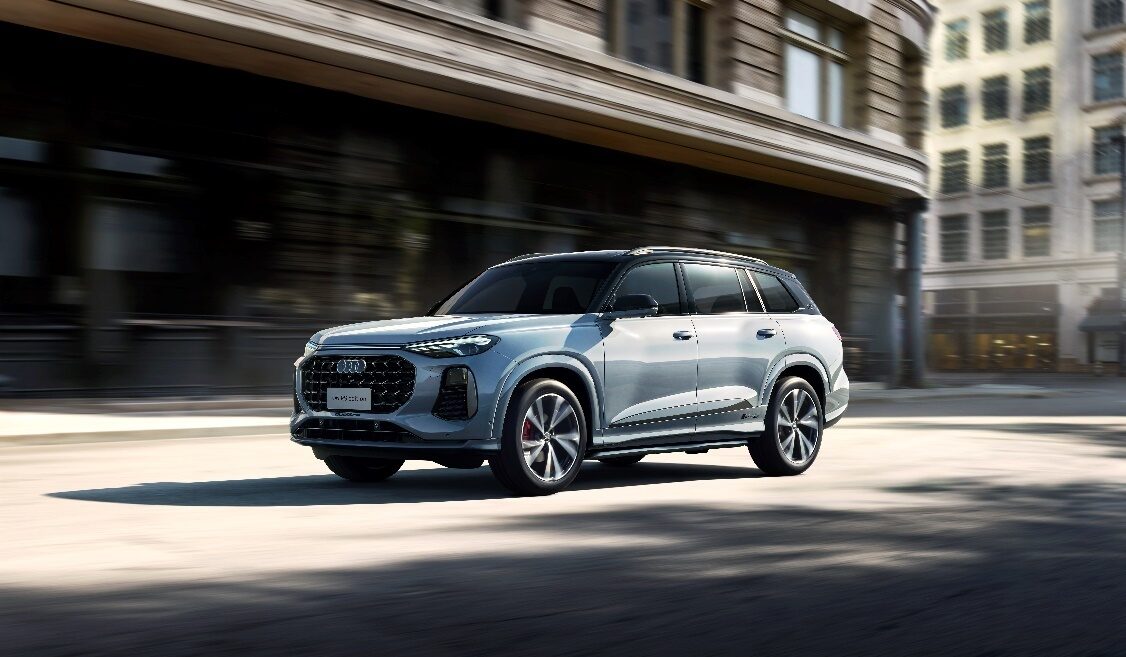 <b>MAGROUND</b> : Creating dynamic automotive visuals - the new <b>AUDI Q6 campaign </b>on GoSee