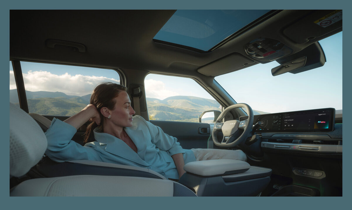 <b>HE&amp;ME</b> photograph the <b>KIA EV3 campaign</b> for Innocean in the picturesque landscapes of the west and south of Spain