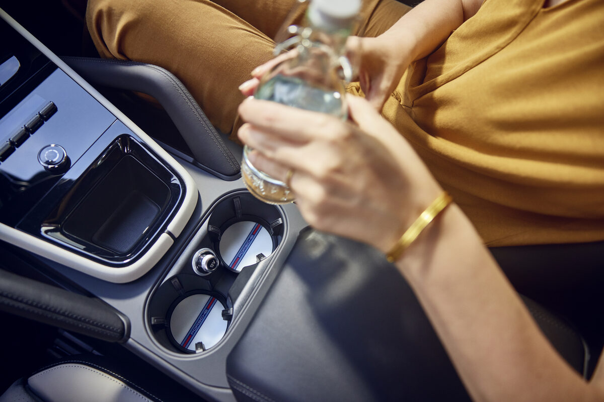 <b>PORSCHE TEQ SUMMER</b> ‘24 - campaigns by photographer duo Marc and David - produced in Portugal by <b>PRINZ PRODUCTIONS</b>