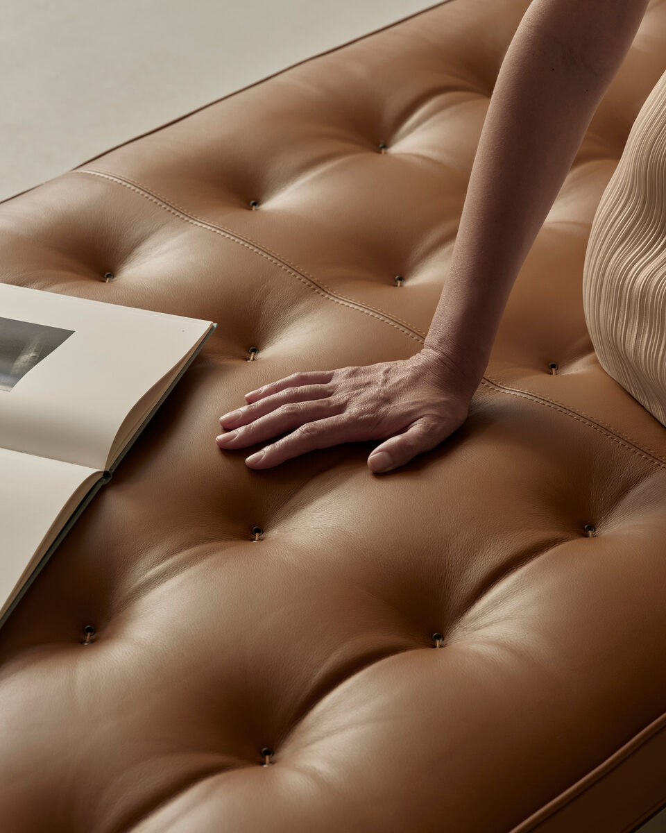 ‘Quiet only in appearance’ -<b>&nbsp;Robert RIEGER c/o EMEIS DEUBEL</b> photographs the&nbsp;<b>FLEXFORM 2024 campaign</b>