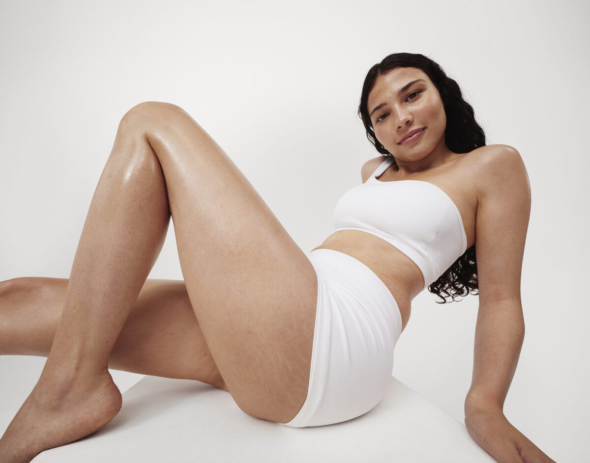 <b>KENT &amp; CO PRODUCTIONS</b> produces the <b>DOVE ‘Get Dove or Get Foamo’&nbsp;campaign </b>with photographer Benjamin Madwick for DROGA5 in Cape Town