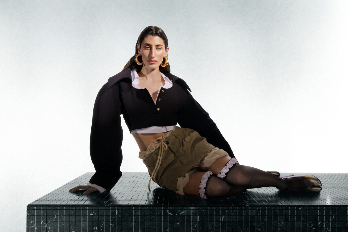 'Echo' - METAL MAGAZINE editorial by Pascal SCHONLAU c/o EMEIS DEUBEL 