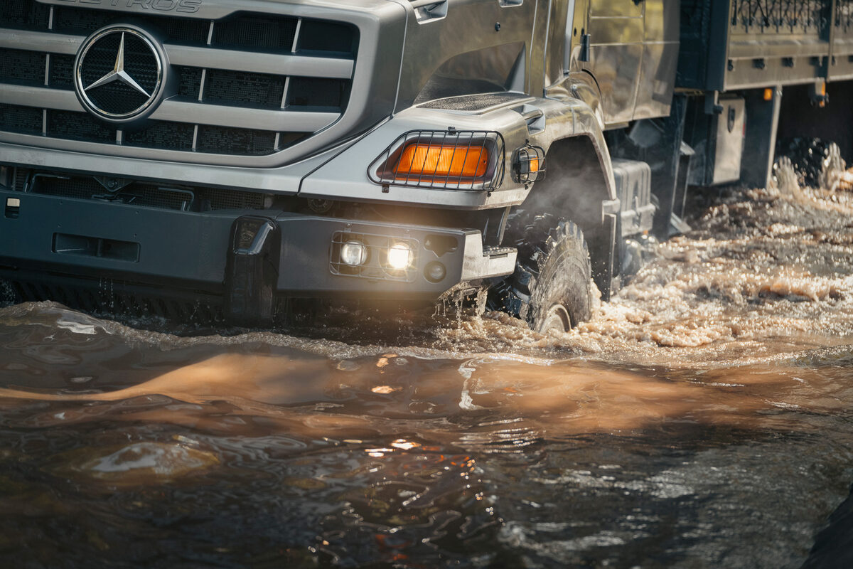 Für Alle, die die Welt bewegen - MATTHIAS ALETSEE fotografiert die Modelle Unimog und Zetros für die DAIMLER TRUCK AG