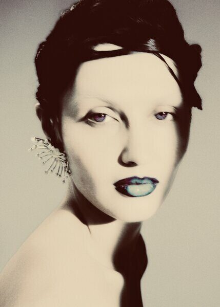 Personal Work by Hair & Makeup Artist Kristin WALTERSDORF c/o BIGOUDI (photos: Omid Aghdami)
