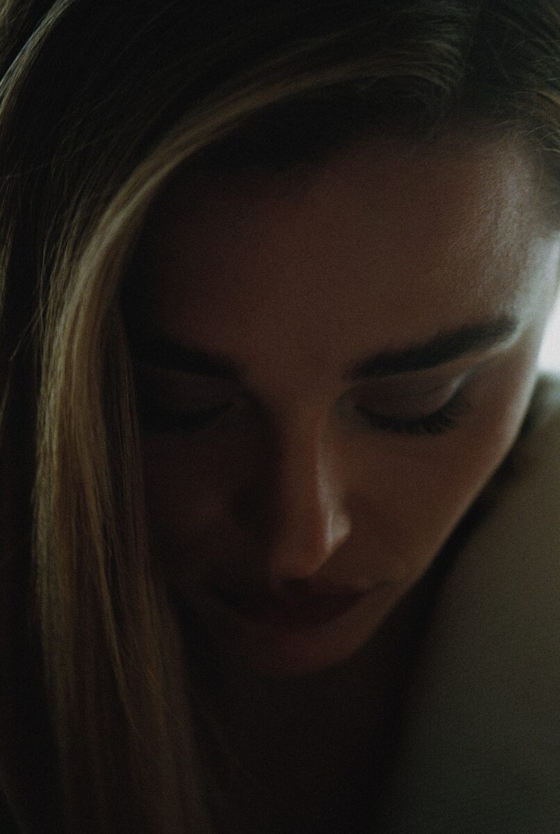 The US-American actress Chloe Grace Moratz in ICON Magazine - Styling Peninah AMANDA c/o SHOTVIEW ARTISTS MANAGEMENT 