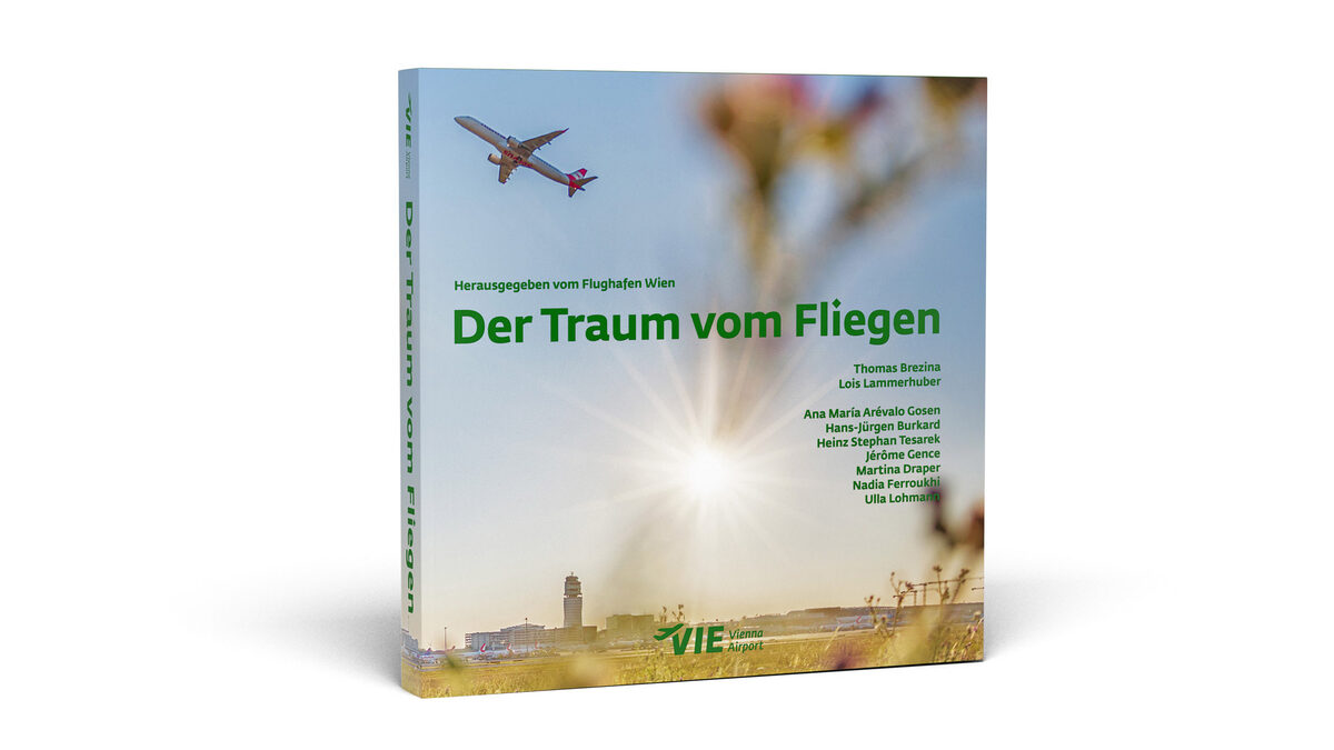 ‘The Dream of Flying’ - <b>EDITION LAMMERHUBER</b> presents <b>24 hours in the life of Vienna Airport </b>in book form, as seen through the camera of eight internationally renowned photographers
