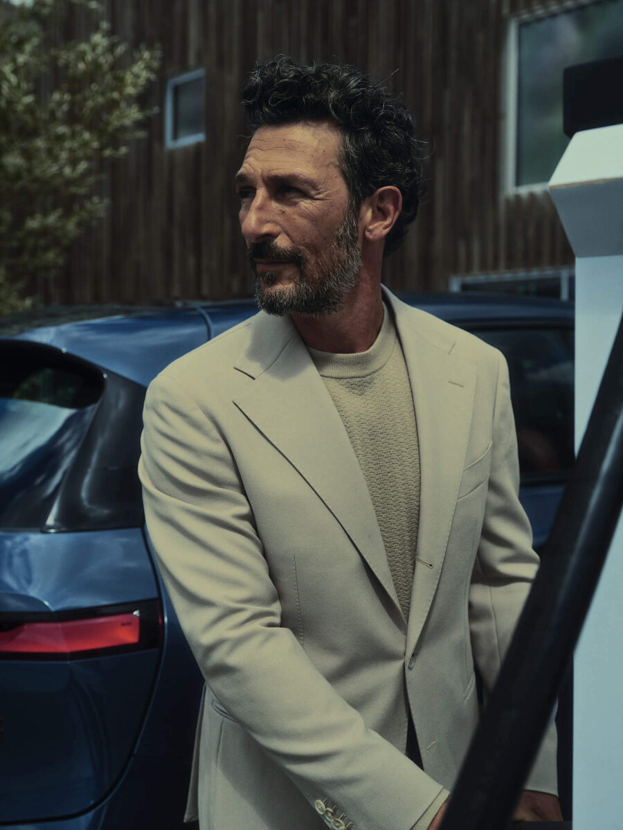 BMW iX - showcased in Copenhagen and Norway by Manuel NAGEL c/o WILDFOX RUNNING