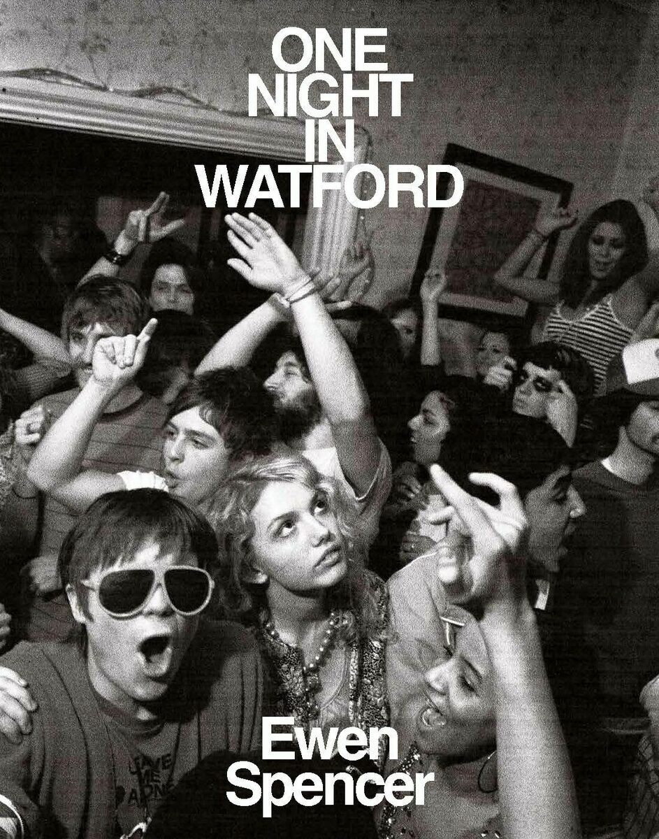 <b>Ewen Spencer's 'One Night In Watford'</b> – Images of Passion, Innocence, and the Youthful Desire for Freedom