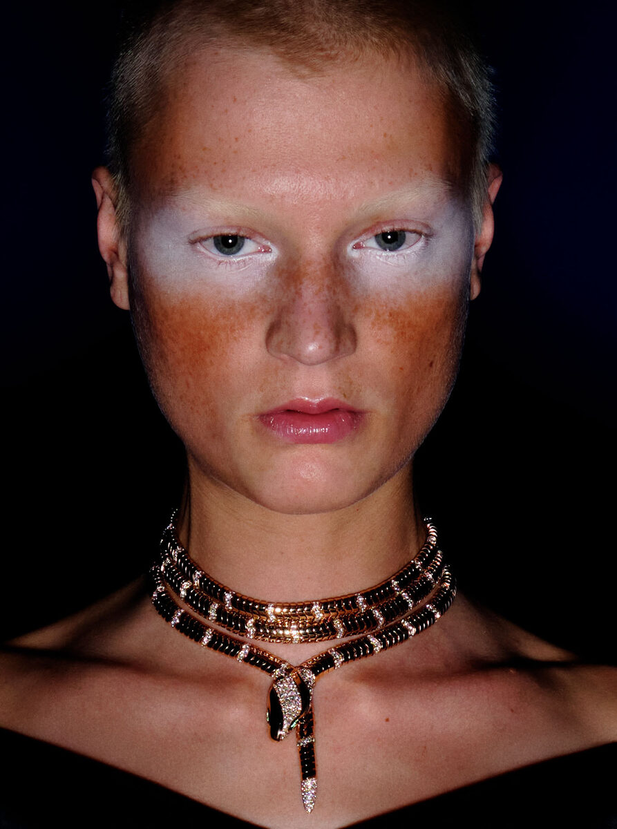 SHOTVIEW ARTISTS MANAGEMENT : LOUIS VUITTON Special -- PLUS : John Malkovich Portraits, Alejandro Speitzer by Jess Cuevas, PROPOS Journal SS25, Puma Cover-Story for SLEEK Magazine, MIXTE Magazine SS25 .... and in XXL at UPDATE-25-BERLIN