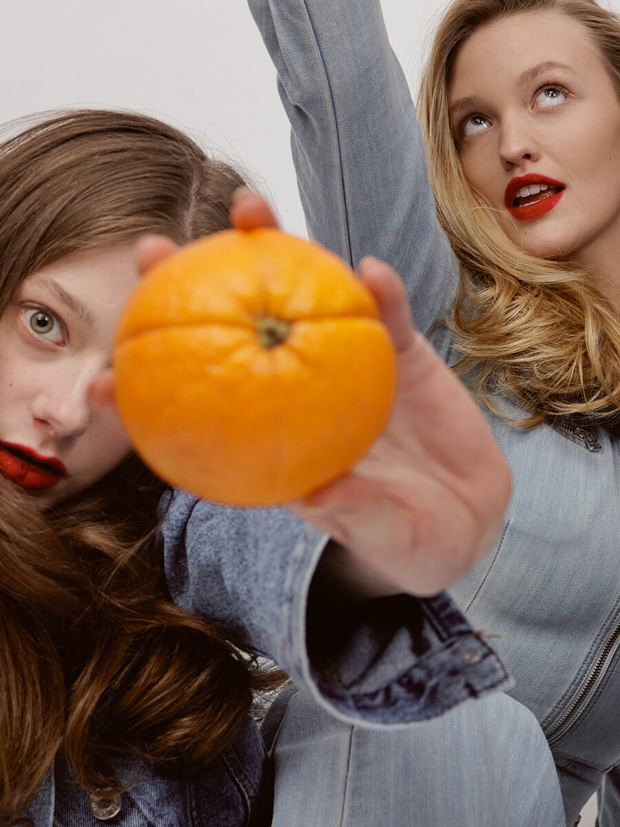 'Girls Love Denim' - a freelance work by photographer <b>Louise SAMUELSEN c/o ALYSSA PIZER MANAGEMENT</b> .... and meet ALYSSA PIZER as an exhibitor at <b>UPDATE-25-BERLIN</b>