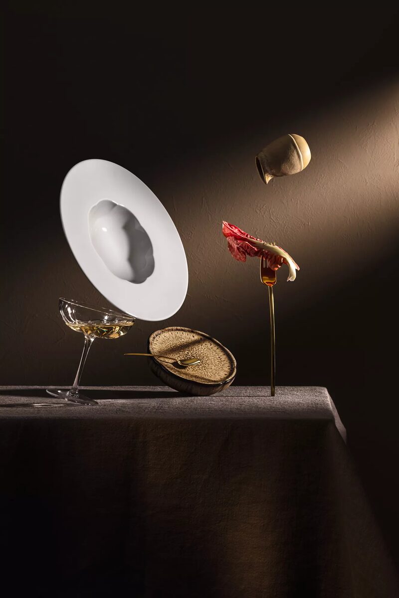 Poetry in every piece of tableware - Claudia GOEDKE c/o STILLSTARS photographs the award-winning Rosenthal line Sonetto