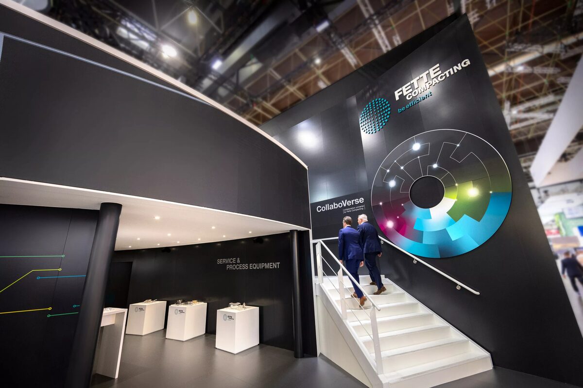 <b>DOMINIK OBERTREIS</b> : Corporate shootings for <b>FETTE Compacting</b> and the specialist for packaging and product labelling <b>HERMA</b>