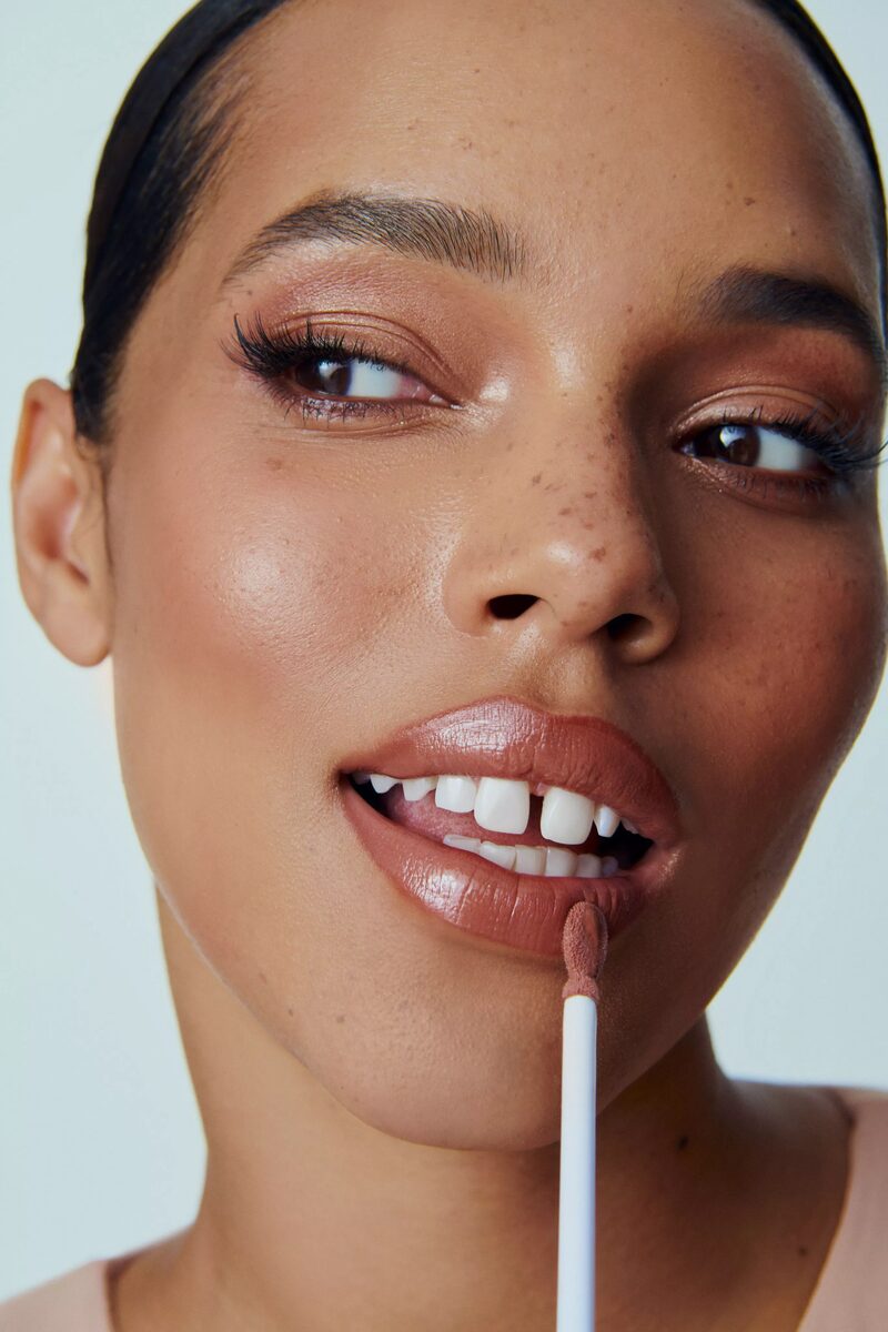 Capturing Beauty – Behind the Scenes at DOUGLAS. Discover the DOUGLAS GOURMET MAKE-UP campaign on GoSee – and meet the Creative Department at UPDATE-25-BERLIN