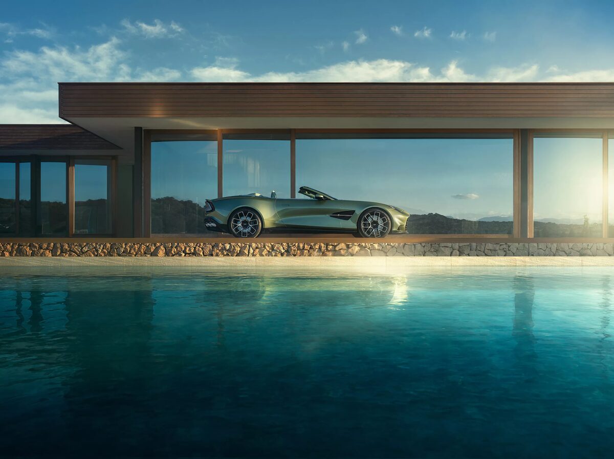Aston Martin Vanquish Volante Launch Campaign by FREDERIC SCHLOSSER c/o UPFRONT PHOTO & FILM GMBH für Design Bridge & Partners