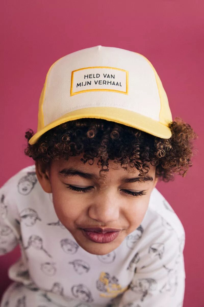 <b>Hannah LIPOWSKY c/o DOUBLE T Photographers </b>photographs kids for the Belgian label <b>JBC Clothing</b>