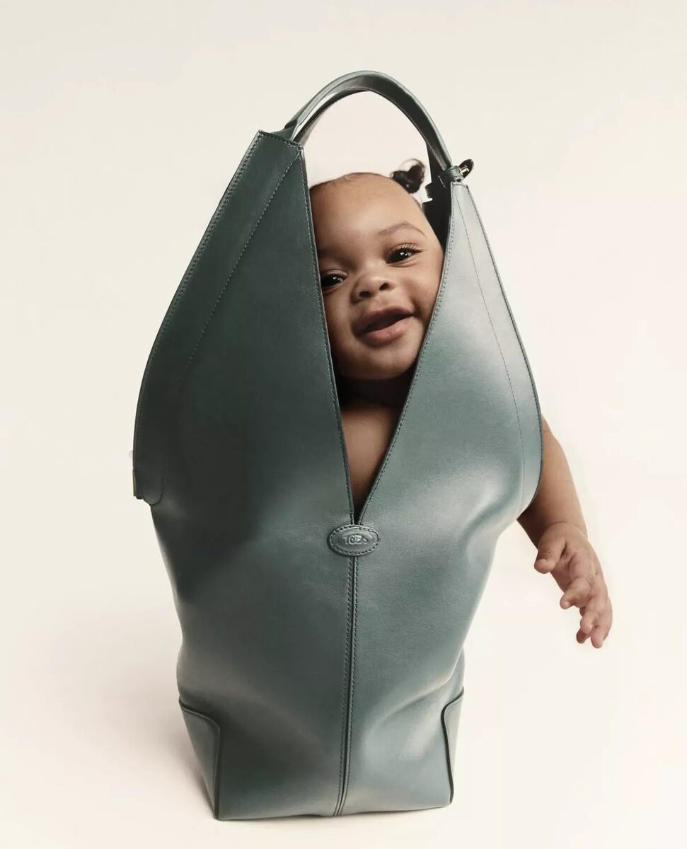 'Desire' - <b>Damian WEILERS c/o ANDREA HEBERGER</b> photographed the editorial for <b>SCHÖN! Magazine</b>