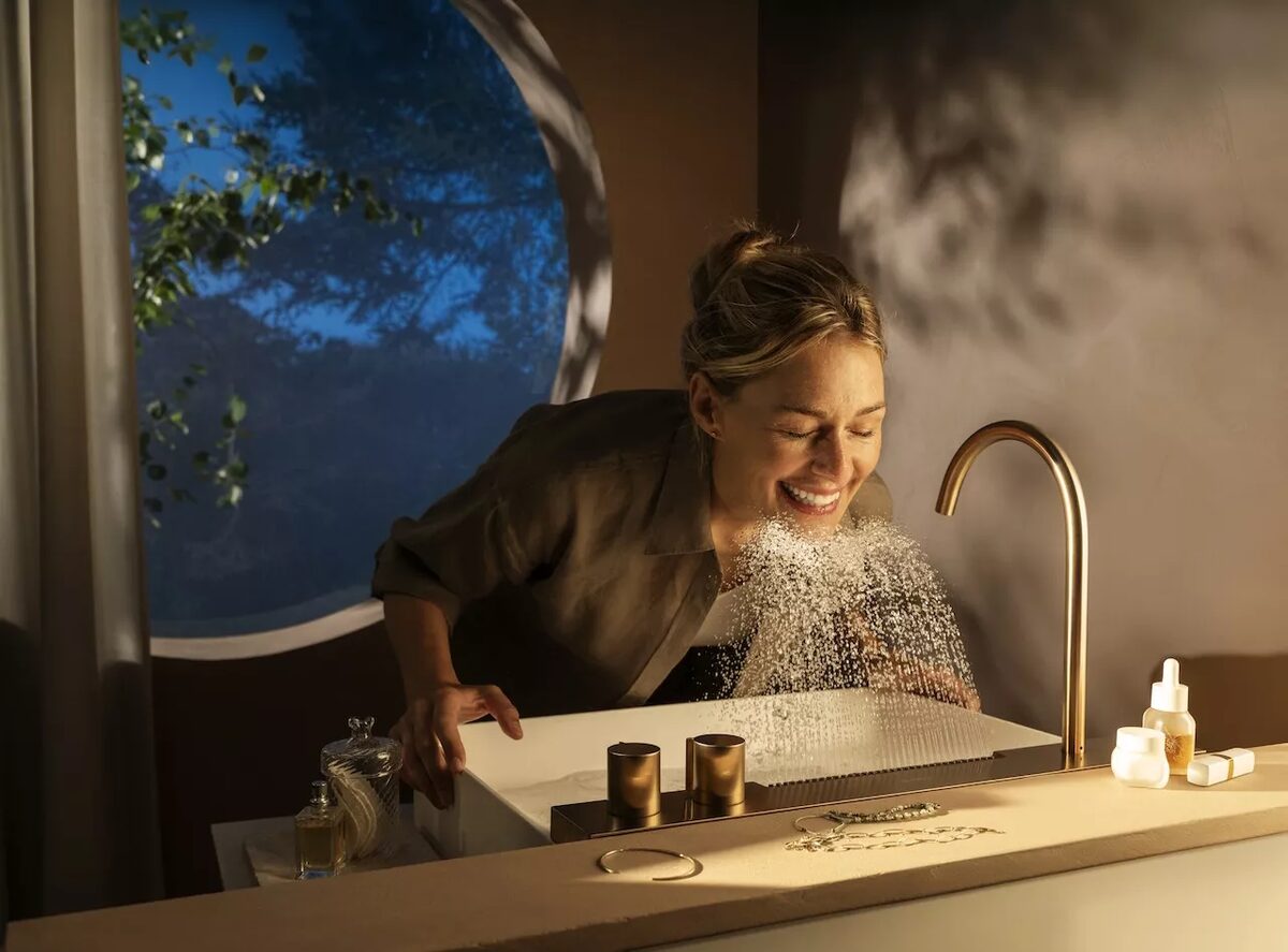 <b>NEW: BCASTED</b> – The Authentic Model and Casting Agency from Tübingen Once Again Supplies Talent to <b>HANS GROHE</b>