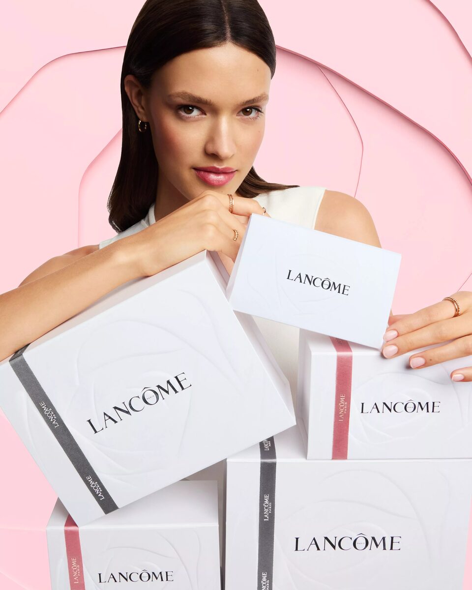International project meets high-fashion experience - Model <b>Paula Luna c/o EAST WEST MODELS</b> for <b>LANCOME</b>