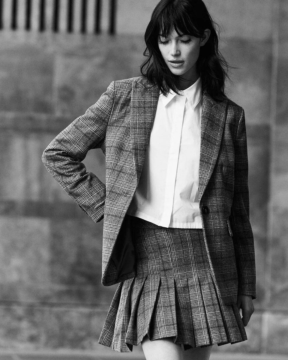 <b>SILK SERVICE&nbsp;</b>produced with photographer Jonas Huckstorf for fashion client <b>BREUNINGER</b>