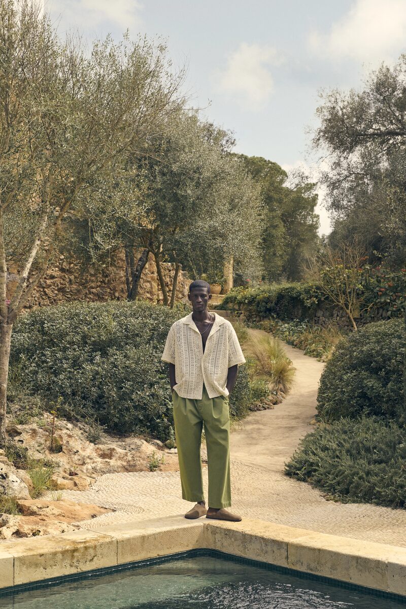 Sonia Szostak photographs the <b>BANANA REPUBLIC S/S 2025 campaign</b> - it was produced on the sunny island of Mallorca by <b>FALCA</b>