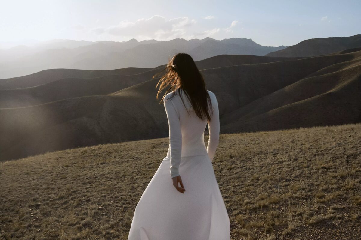 ONE HUNDRED BERLIN post-produced the Nike Diamond campaign starring Ronald Acuña as well as the ATMAH fragrance campaign for the traditional French perfume house CARON.