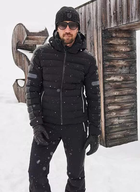 Snow Love - Cristian Hunter photographed the Toni Sailer 20th anniversary campaign