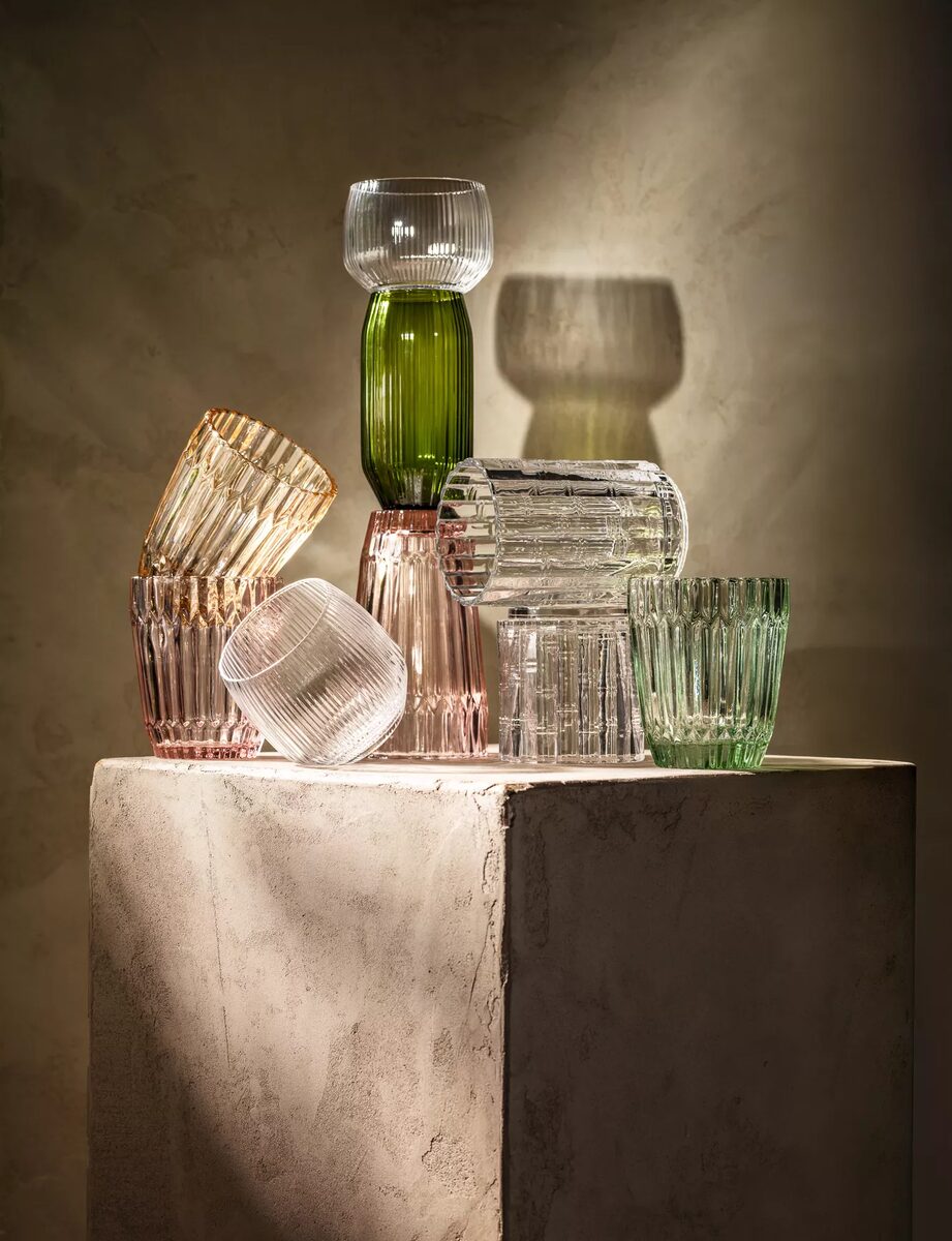 <b>STILLSTARS : Poetic still lifes for L’Occitane</b> -- PLUS: ZWIESEL FORTESSA, emotional brand communication for ROTKÄPPCHEN Mulled Wine and Poliform