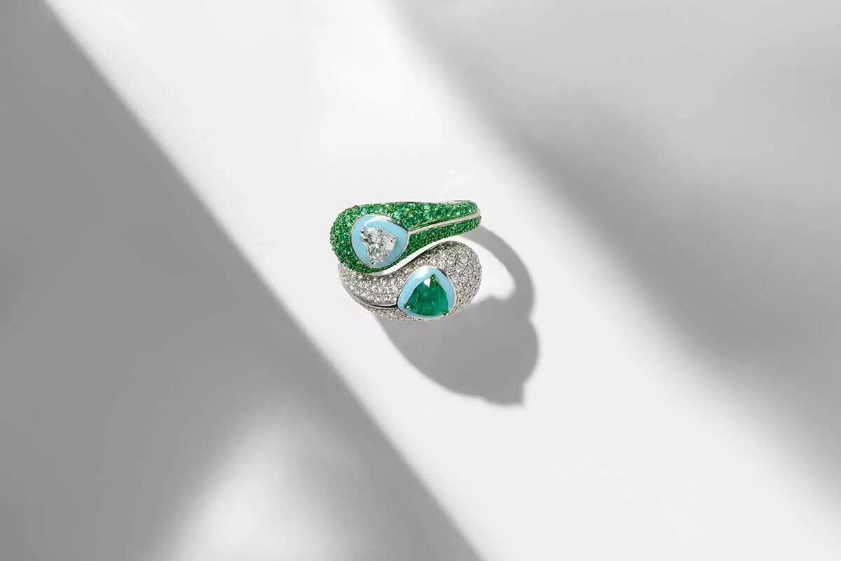 MYTHERESA – High Jewellery elegantly staged by Andreas Achmann