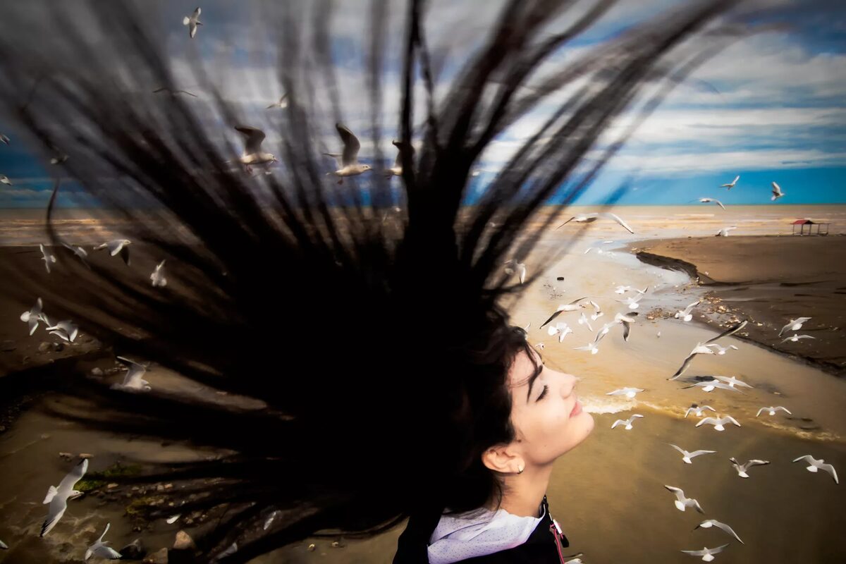 Mahdi Vaghari awarded the Global Peace Photo Award for "Peace Image of the Year 2025"