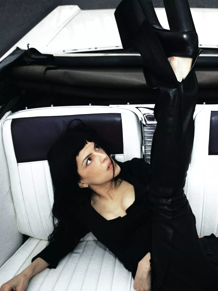 The cinematic universe of María Zardoya - Conor Cunningham photographs the singer María Zardoya for A RABBIT'S FOOT magazine