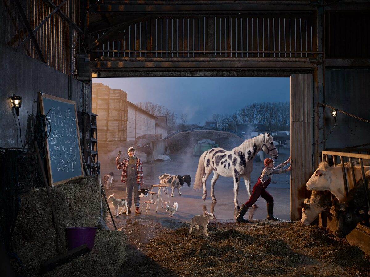 ‘Collaboration’ - Surreal Storytelling by Geert De Taeye