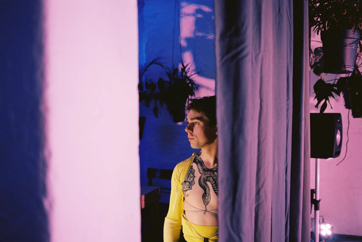 AVENGER TEAM presents new entry Franz Mangel – longing, love and poetry in images