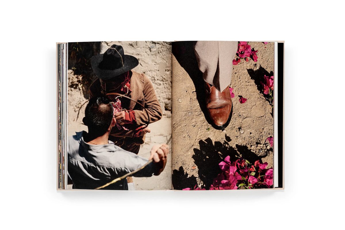 'FERVOR' - Juan Brenner Photographs the Cult of San Simón Between Maya Spirituality, TikTok and Postcolonial Reality