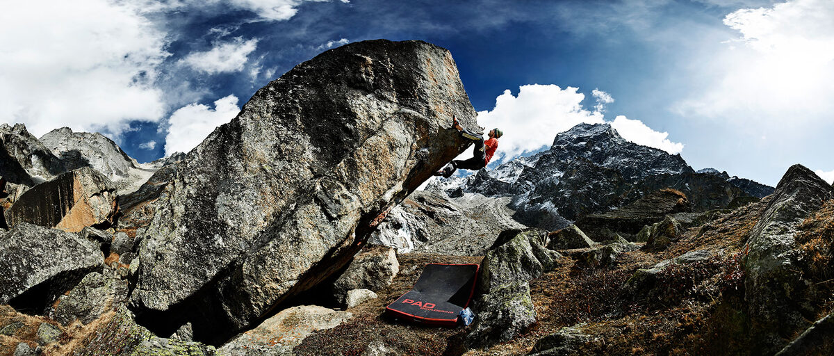 <b>Walking on heavens door! </b>photographer Ray Demski on an expedition to the Himalayas. On 8,000m long mountain chains with three exceptional athletes, powered by ADIDAS &amp; RED BULL