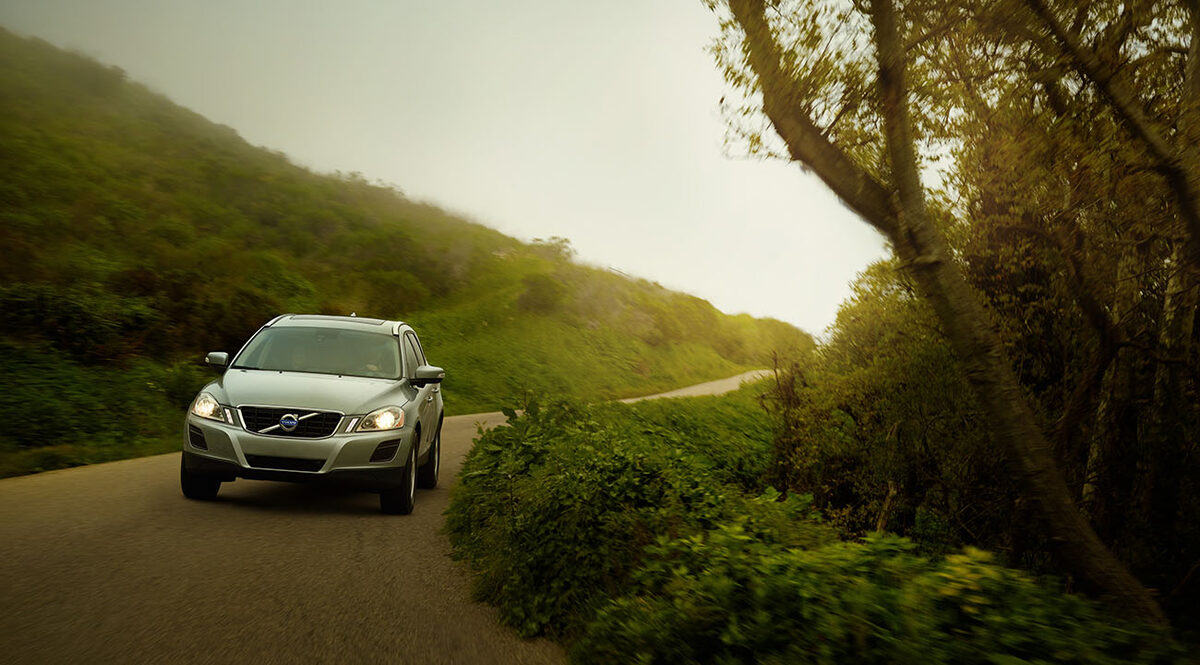 <b>Jeff Ludes</b> : California luxury camping. Free series on GoSee and limited book edition