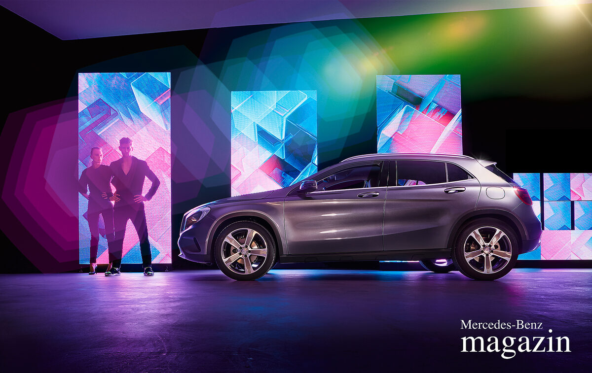 Ralph Richter : Auto-Shooting für das MERCEDES BENZ MAG, Farbe und CGI - farbintensiver "Pure Colour“ Kalender für STANDOX, ADEYAKA MAGAZIN by INFINITI