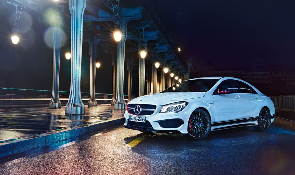 Robert Westrich : für fischerAppelt mit dem MERCEDES CLA 45 AMG EDITION 1 durchs nächtliche Paris