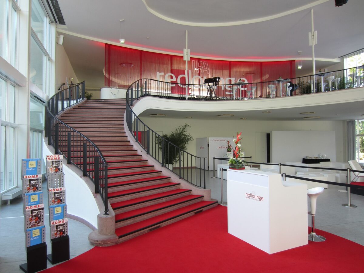 Welcome H.O.M.E. to the IFA. GoSee reports live from the RedLounge at the 90th IFA, we present some initial photos and are looking forward to welcoming them to the GoSeeAwards