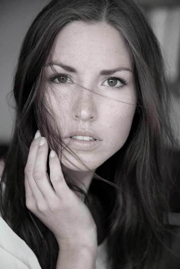McFit Models welcomes new entry Carina N., sport model and Miss Berlin 2011