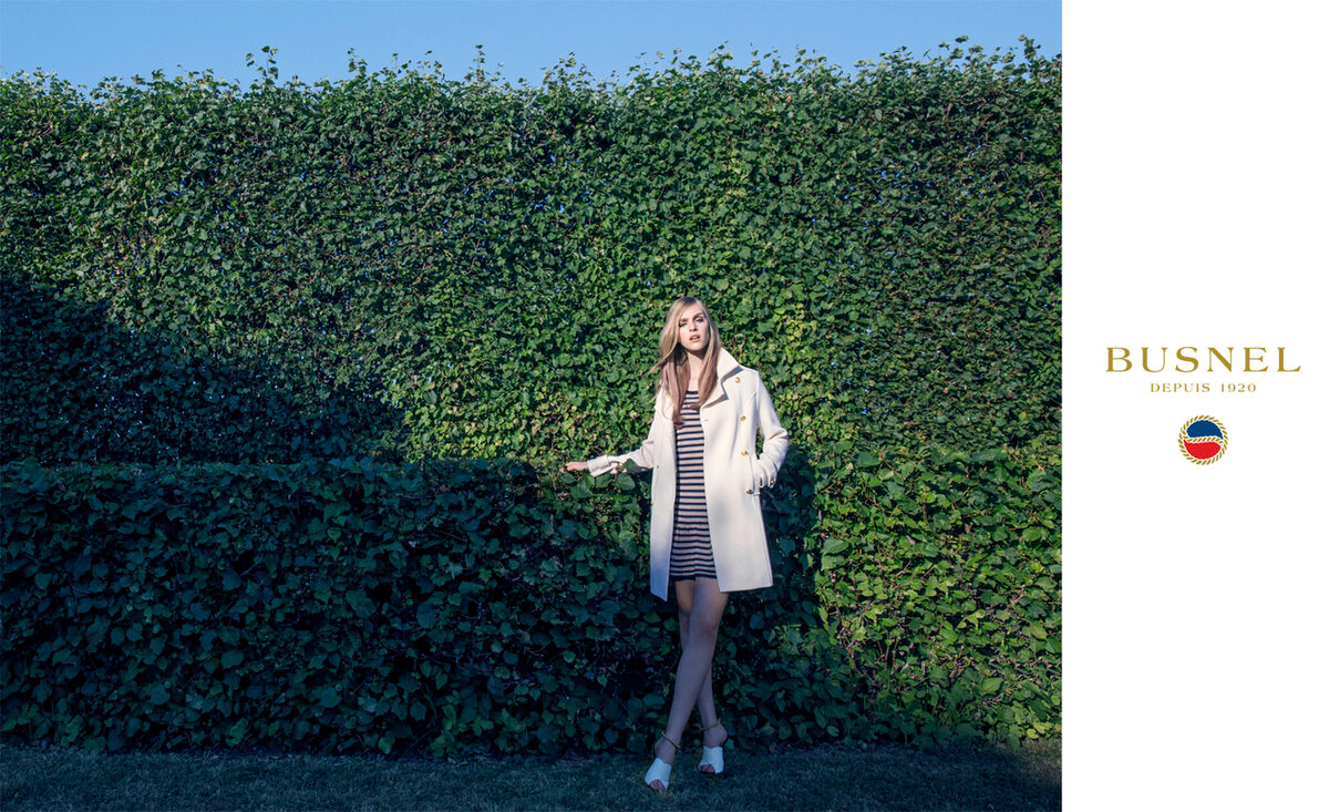 Feinste Wolle und nautische Eleganz - Fotografin Elisabeth TOLL und Stylistin Marina KEREKLIDOU realisieren BUSNEL Sommer Kampagne 2015