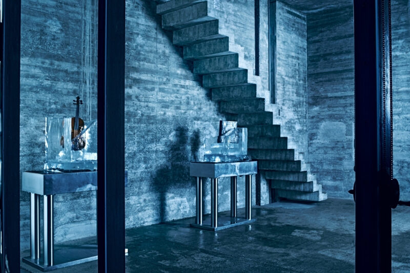 Set designer Beatrice SCHUELL on an icy mission for the ANA ALCAZAR campaign