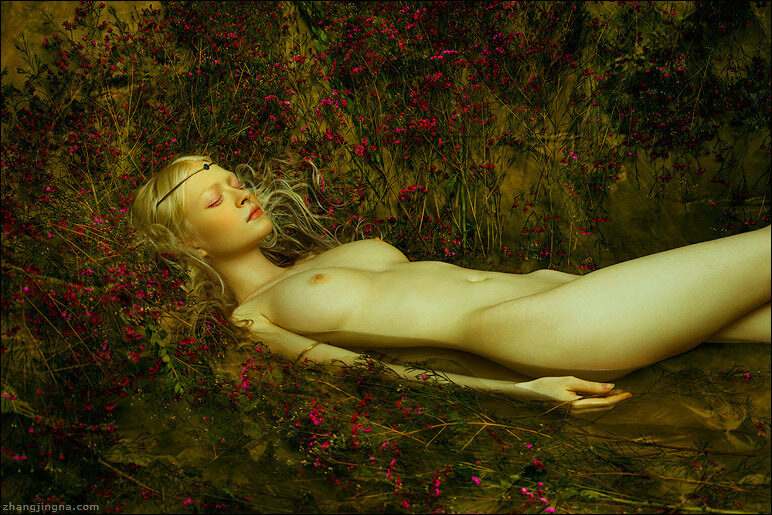'Motherland Chronicles' – Chinese fashion photographer and <b>GoSeeAWARDS14 Finalist Jingna Zhang</b> creates impressive dreamscapes. Preview on GoSee and book coming soon