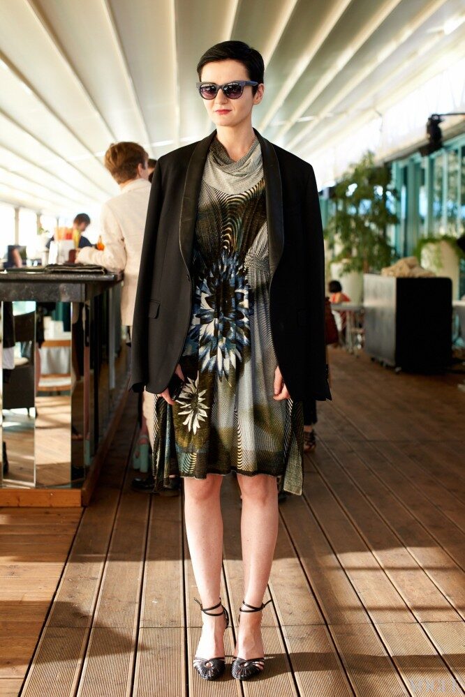 Top Nadja AUERMANN c/o VIVA MODELS Berlin in der Februar Coverstrecke der VOGUE Ukraine, gestylt von Fashion Editor Olga YANUL. Und Olga Yanul im GoSee QUEST für Euch auf GoSee