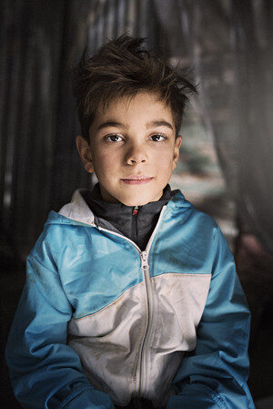 Agent Bauer : Kids Portraits für ÄRZTE OHNE GRENZEN, Illustrationen für FOLKSAM, SAMSUNG, ELLE Romania, NELLY, NOAH Mag, Styling für KAPPAHL, RESIDENCE und ELLE Decoration